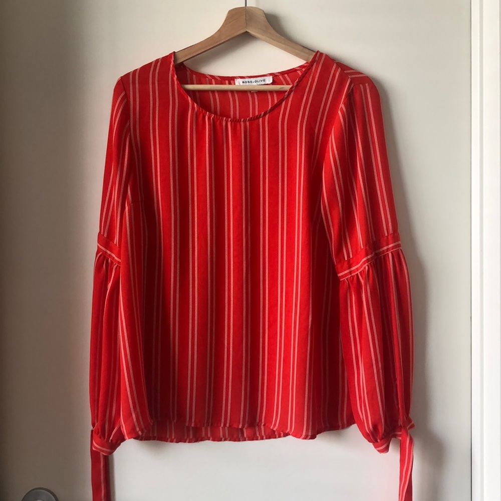 Rose & Olive Long Sleeve Blouse with wrist details